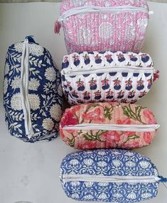 Large Toiletry Bag, Indian Block Print, Creation Couture, Cosmetic Pouch, Cute Bags, Cotton Quilts, Wash Bags, Cosmetic Bags, Toiletry Bag