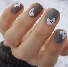 Consider this proof that anyone can experiment with cool nail art. French Manicure Long Nails, Bears Nails, Nail Art For Beginners, Colorful Nails, Sopot, Short Nail Designs