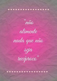 a quote written in spanish on a pink background with white polka dots and the words,'no admente nad que nao sia reppoco '