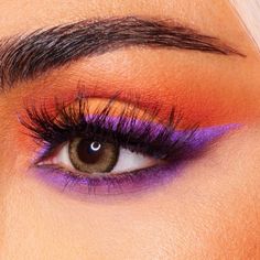 Color Combinations Makeup, Peach And Purple Eye Makeup, Complimentary Colors Makeup, Eye Shadow Colorful, Eye Makeup Color Combination, Colorful Halloween Makeup Looks, Bright Eyeshadow Looks For Brown Eyes, Orange And Purple Eye Makeup, High Fashion Eye Makeup