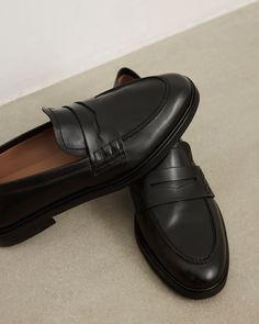 Sara Leather Black – Flattered Luxury Goodyear Welted Tassel Loafers For Business, Classic Leather Slip-on Shoes For Office, Modern Calf Leather Loafers For Semi-formal Occasions, Luxury Tassel Loafers For Business With Plain Toe, Luxury Plain Toe Tassel Loafers For Business, Luxury Tassel Loafers For Business, Luxury Semi-formal Loafers With Rubber Sole, Timeless Tassel Loafers With Leather Lining, Luxury Calf Leather Tassel Loafers For Business