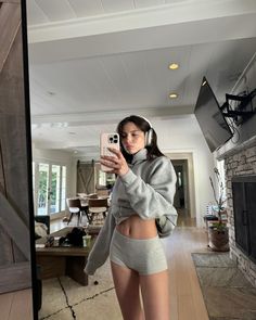 Madeline Argy, Workout Fits Women, Workout Fits, Photo Instagram, Spirit Animal, Body Goals, Role Models, Pretty Woman, Pilates