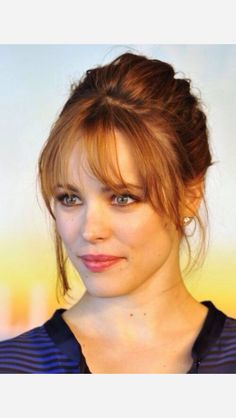 Face Frame Bangs Side Part, Older Woman Bangs Hair, Medium Hair With Bangs 2023, Bangs Ideas For Big Forehead, Whispy Front Bangs With Glasses, Soft Textured Bangs, Best Bangs For Ponytail, Low Maintence Bangs, Heart Face Bangs