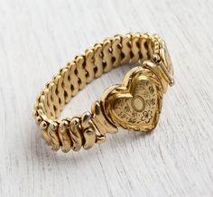 Gold Bracelet Vintage, Vintage Sweetheart Bracelet, Vintage Heart Bracelet, 1940s Accessories, Vintage Heart Jewelry, Vintage Gold Jewelry, Sweetheart Jewelry, Rustic Love