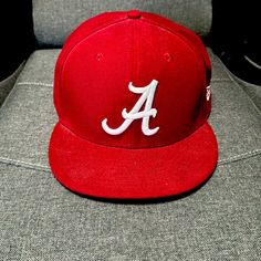 Alabama New Era 59fifty Hat - Size 7 7/8 Never Worn But No Tags Snapback Hats Men, Dallas Cowboys Hats, Nfl Raiders, Houston Oilers, New Era 39thirty, 59fifty Hats, Gray Camo, Cap Men, Tennessee Volunteers