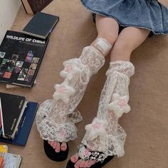 SPECIFICATIONS Material: PolyesterMaterial: AcrylicPattern Type: SolidGender: WOMENItem Type: Leg WarmersName: Plush Star Lace Leg Coverpackage: 1*pair of leg warmersSize: ONE SIZEUse for: new year's gift,boots socks,cosplay,y2k,lolita,Japanese JK,Material: Acrylic fiber+PolyesterColor: white,black,beigestyle: Jk lolita,Japanese,y2k,Harajuku Item Type: Kawaii Plush Star Lace Leg Cover Material: Acrylic fiber+Polyester Size: One SizeColor: white,black,beigeWeight: 100gPackage List: 1 * pair leg socks Suitable : winter boots socks,cosplay,Jk lolita, JK clothing accessories, Japanese pile socks Note:1. The actual color maybe a little different from the picture.2. Due to manual measurement, the size of the product may have 1-2cm difference. Accessories Japanese, Leg Socks, Japanese Y2k, Kawaii Socks, Y2k Harajuku, Boots Socks, Black Pure, Stockings Legs, Kawaii Plush