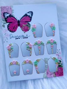 Diy Rhinestone Nails, Rhinestones Nails, Bling Nail Art, Diamond Nail Art, Nail Art Stripes, Paper Flower Patterns, Nail Charm, Nail Jewels, Cute Spring Nails