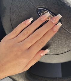 Simple Pretty Nails French Tip, Basic Cute Nails Acrylic, Cute Christmas Nails Simple, Acrylic Nails Ballerina, Nails Inspiration Ballerina, Nail Inspo Ideas, Ballerina Acrylic Nails, Short Nail Inspo, Nail Pink