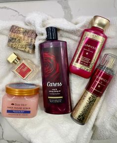 Luminous Bath And Body Works, Bath Tips, I Need To Change, Smell Nice, Bag And Shoes, Lotion Candles, Serious Skin Care, Doctor Picture, Girly Phone Cases