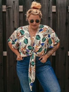 Festival Outfit Plus Size, Silhouette Mode, Plus Size Summer Outfits, Look Plus Size, Dress Sweater, Casual Styles, White Leaf, Moda Plus