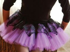 running skirt ideas-tutu with lace! Witch Tutu, Tulle Tutu, Diy Halloween Costumes, Tutu Skirt, Diy Costumes