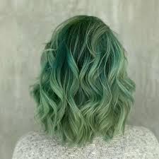 Light to Dark Green Hair Colors - 22 Ideas to See (Photos) Green And Blonde Hair, Moss Green Hair, Light Green Hair, Dye Inspiration, Dreamy Hair