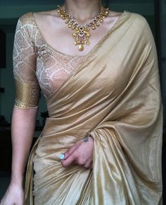 Traditional Blouses, Saree Wearing, Blouse Ideas, Sari Dress