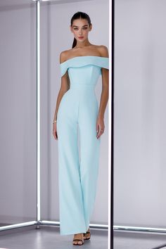 Red Backless Cut-Out Jumpsuit Mint Jumpsuit, Short Elegantes, Off The Shoulder Jumpsuit, Bridal Skirts, Wedding Skirt