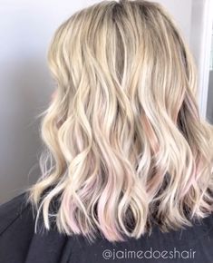 Blonde with subtle rose ribbons Rose Gold Hair Underneath Blonde, Light Pink Lowlights In Blonde Hair, Blonde Hair With Rose Gold Underneath, Blonde With Subtle Pink, Platinum Blonde Hair With Rose Gold Highlights, Subtle Light Pink Highlights In Blonde Hair