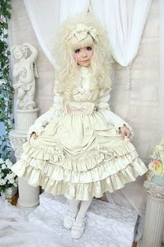 White/Cream Lolita Japanese Fashion Kawaii, Elegant Gothic