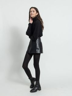 Black mini skirt in wool with pieces of leather Mini Skirt Black Outfit, Leather Short Skirt Outfit, Short Black Leather Skirt Outfit, Black Leather Skirt Outfit Winter, Black Short Skirt Outfit, Black Leather Mini Skirt Outfit, Short Leather Skirt Outfit, Mini Black Skirt Outfit, Black Mini Skirt Outfit Winter