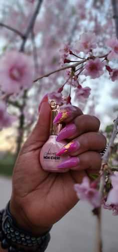 Discover the magic of Mon Cheri Cuticle Oil! Infused with the delightful scent of Strawberry Lemonade, our luxurious oil softens, hydrates, and repairs dry, cracked nails and cuticles. Housed in an adorable pink bottle, it's the perfect addition to your beauty routine. Treat yourself to salon-quality care with a touch of sweetness. Pamper your nails and enjoy the cuteness overload! #NailCare #CuticleOil #JuicybyMonCheri #BeautyEssentials #PinkPackaging Subtle Manicure, Best Cuticle Oil, Cuticle Repair, Cracked Nails, Girly Nails, Pink Bottle, Almond Shape Nails, Nail Oil, Black Seed Oil