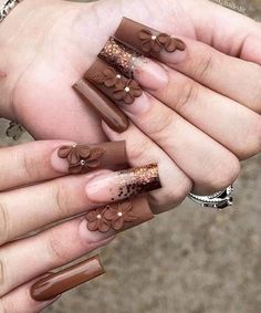 Brown 3d Flower Nails, Fall Nails Designs 2023, Elegant Nails Brown, Acrylic Nails Brown, Nail Art Step By Step, Art Step By Step, 2023 Nails, Nails Brown