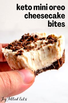 These easy no-bake keto Oreo cheesecake bites are a creamy and decadent dessert that the whole family will love! Low carb, Trim Healthy Mama friendly, and gluten-free. Keto Cheesecake Cups, Mini Oreo Cheesecake Bites, Sugar Free Cake Recipes, Oreo Cheesecake Bites, Mini Oreo Cheesecake, Keto Appetizers