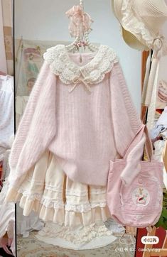 Russian Girl Outfit, Doll Core Outfits, Doll Aesthetic Outfits, Kawaii Clothes Outfits, Girly Wardrobe, Kawaii Fits, Dollcore Outfits, Kawaii Outfit Ideas, Outfit Elegantes