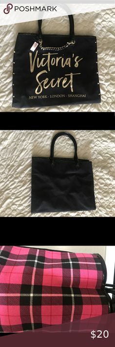 NWT Victoria Secrets shoulder bag. NWT Victoria Secrets shoulder bag. Victoria's Secret Bags Shoulder Bags Black Medium Bags With Handles, Victoria's Secret Rectangular Shoulder Bag For Everyday, Victoria's Secret Black Rectangular Bag, Rectangular Victoria's Secret Shoulder Bag For Everyday, Black Rectangular Victoria's Secret Bag, Victoria's Secret Rectangular Bags For Daily Use, Victoria's Secret Daily Use Tote Bag, Victoria's Secret Black Bag For Everyday Use, Elegant Victoria's Secret Shopping Bags