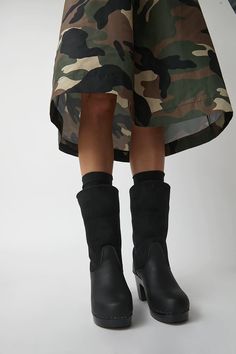 No.6 9" Pull On Shearling Clog Boot on High Heel in Black Suede on Bla Clog Boots, Clog Sandals, Shearling Boots, Summer Lookbook, Shoes And Boots, Wardrobe Edit, Heel Caps, Comfortable Boots, Leather Clogs