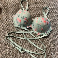 Nwot. Flattering Push Up Style With Gorgeous Design And Sexy Criss Cross Straps That Wrap Around Underneath The Chest. All Straps Are Adjustable Spring Underwire Bra With Straps, Spring Pink Bra With Lined Body, Spring Beach Push-up Bra, Pink Lined Spring Bra, Spring Pink Lined Bra, Strappy Bra, Cross Straps, Vs Pink, Criss Cross