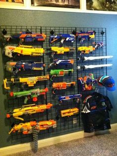 Gömda Rum, Nerf Storage, Teen Boy Bedroom, Boy Bedroom, Toy Rooms, Big Boy Room, Boys Bedrooms, Boys Bedroom