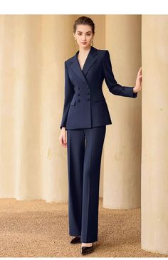 Formal Woman Suit, Graduation Black Suits For Women, Suite For Woman, Power Suits For Women Classy, Trousers Suits For Women, Women Coat Outfit, Woman Suit Fashion Classy, Court Fits, Formal Suits For Women