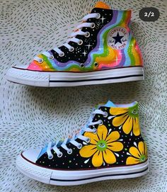 Shoe Art Ideas, Shoe Art Designs, Canvas Shoes Diy, Painted Clothes Diy, Painted Canvas Shoes