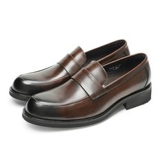 Men Classic Solid Cowhide Slip-On Loafers-RAIIFY Masculine Business Slip-ons With Round Toe, Semi-formal Slip-ons With Round Toe, Masculine Loafers With Brogue Detailing And Round Toe, Masculine Tassel Loafers With Round Toe For Business, Masculine Round Toe Moccasins For Business Casual, Brown Cap Toe Loafers For Business, Retro Heels, Men Type, Men Classic