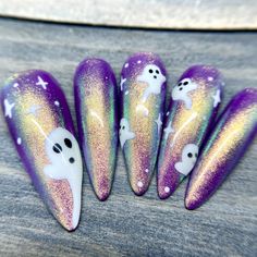 The Ultimate Guide to Acrylic Nail Art for Every Season and Festivity!" This magical masterpiece is your ticket to nail nirvana, Purple Fingernails, Cute Spooky Nails, Halloween Nails Cute, Purple Halloween Nails, Glitter Press On Nails, Purple Halloween, Halloween Nail Designs, Nail Sizes, Purple Nails