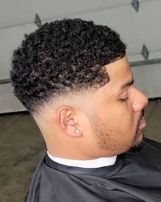 Haircut For Men 2022, Jojo Haircut, Teenage Boys Haircuts, Haircuts For Short Hair Men, Boosie Fade, French Crop Haircut, French Haircut, Fade Haircut Designs, Haircut Ideas For Men