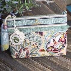 Spartina 449 Wristlet Jones Hundred Tree Of Life Nwt Embroidery Color Cream,Pastel Green, Spartina 449, Green Cream, Pastel Green, New Bag, Bag Lady, Cream, Embroidery, Green, Women Shopping