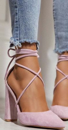 Fashion Shoes Heels, Cute Shoes Heels, Shoes Heels Classy, Stunning Shoes, Heels Classy, Fancy Shoes, Cute Heels, Girly Shoes, Fashion Heels