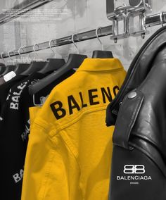 Yellow Balenciaga, Balenciaga Jacket, Yellow Blonde, Yellow Clothes, Yellow Aesthetic, Mellow Yellow, Photo Instagram, Descendants, Black Aesthetic