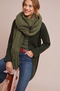 Olive Green Scarf Outfit, Green Scarf Outfit, Fall Trends Women, Blanket Scarf Outfit, Scarf Anthropologie, Olive Scarf, Olive Green Scarf, Perfect Travel Outfit, Scarf Outfit