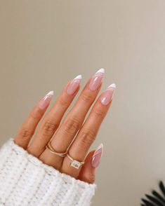 Fake Nails With Glue, Stick On Nails, Pedicures, Prom Nails, Artificial Nails, Nude Nails