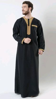 Prayer Clothes, Uniqlo Style, Black Hijab, Moslem Fashion, Muslim Dresses, African Shirts For Men