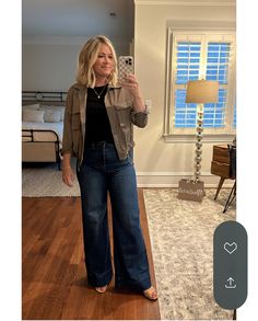 Wardrobe Boxes, Wide Leg Pants Jeans, Spring Wear, Style Inspiration Fall, Cute Jackets, Virtual Closet, Clothes Horse, Wide Legs, Winter Clothes