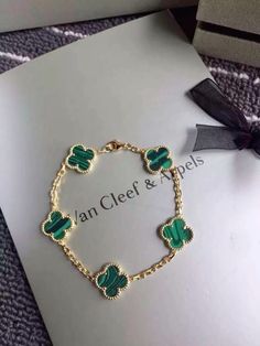 Stile Blair Waldorf, Van Cleef And Arpels Jewelry, Wrist Jewelry, Girly Accessories