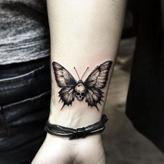 Detailed Skull Butterfly Tattoo Tattoo Kit Blackwork Butterfly Tattoo, Blackwork Butterfly, Skull Butterfly Tattoo, Skull Butterfly, Tattoo Collection, Tattoo Kits, Chicken Scratch, Tattoo Tattoo, Pretty Tattoos