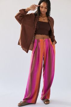 Rent Martina Linen Mid-Rise Trousers from Nuuly. Pick 6 items for $98/month. Free shipping + returns. Harry Outfits, Low Rise Trousers, Casual Summer Outfits For Women, Ibiza Fashion, Pink Fits, Linen Blend Pants, High Waist Fashion, High Waisted Jean Shorts, Summer Outfit Inspiration