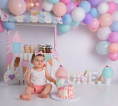 Ice Cream Birthday Party Theme, Hair Dark Blonde, Brown Hair Dark, Style Coachella, Cake Smash Theme, Baby Birthday Photoshoot, Kendall Jenner Chanel, Smash Cake Girl