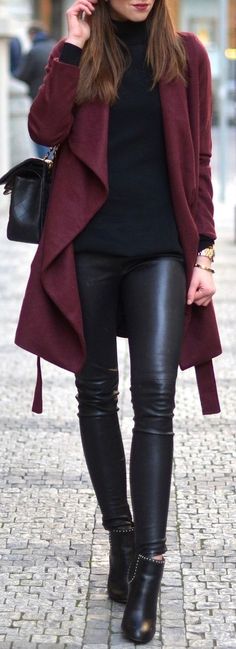 Gosto de um toque de cor num visual todo escuro. 100 Winter Outfits, Chic Winter Outfits, Winter Outfits For Work, Olivia Palermo, Looks Style, Mode Inspiration, Outfit Casual, Fall Winter Outfits