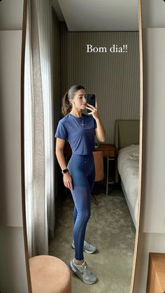 Débora Nogueira Outfit Gym Mujer, Outfits Academia, Academia Looks, Yoga Outfits For Women, Black Athleisure Outfits, Look Academia, Ootd Gym, Gym Chic, Academia Look