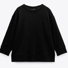 Basic Black Cropped Cotton Sweatshirt From Zara. Nwt Zara Crew Neck Sweatshirt For Fall, Zara Fall Crew Neck Sweatshirt, Casual Zara Tops For Layering, Zara Casual Tops For Layering, Black Oversized Zara Top, Oversized Black Zara Top, Black Oversized Top From Zara, Oversized Black Top From Zara, Zara Tops With Ribbed Cuffs For Spring