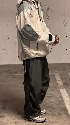 Subversive Outfit Men, Subversive Streetwear Men, Early 2000s Streetwear Men, Hikercore Aesthetic, Cute Aesthetic Outfits Men, Gorp Core Fashion Men, Black And Grey Outfit Men, Gorp Core Men, Baggy Boy Outfits