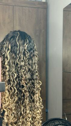 Blonde Hair On Curly Hair, Blonde Curly Hair, Colored Curly Hair, Curly Hair Routine